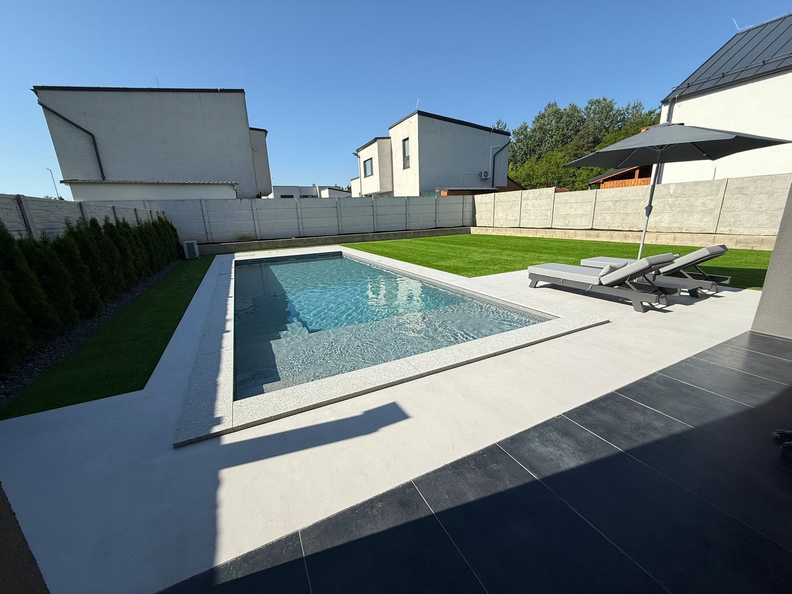 Pool Sanierung – Neue Poolfolie mit Festpreis-Garantie